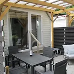 Tinyhaus Leo 度假居 *