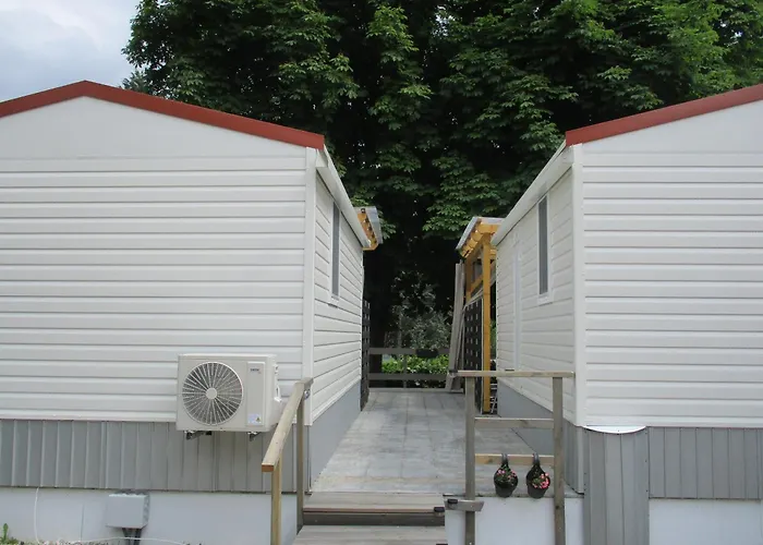 Dom wakacyjny Tinyhaus Leo *